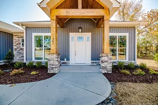 387 Eakes Rd, Sanford, NC 27332 - Photo 4