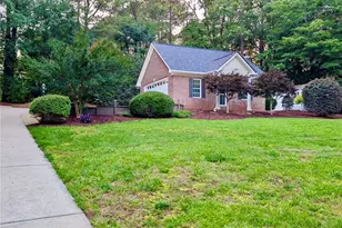5508 Deer Hunter, Garner, NC 27529 - Photo 4