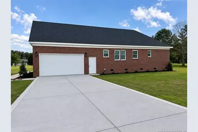 18 Floral Springs Road, Lumberton, NC 28360 - Photo 4
