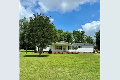 142 Phillips Drive, Lumberton, NC 28358 - Photo 2