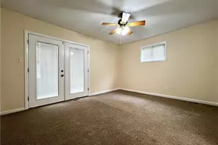 5728 McDougal Dr, Fayetteville, NC 28304 - Photo 24