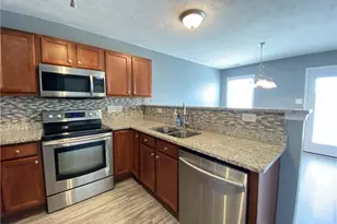 117 Scranton Ct, Cameron, NC 28326 - Photo 4
