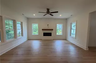 101 Graduate Ct, Spring Lake, NC 28390 - Photo 8