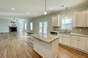 5137 Thruway Rd, Hope Mills, NC 28348 - Photo 12