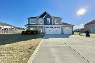 5137 Thruway Rd, Hope Mills, NC 28348 - Photo 1