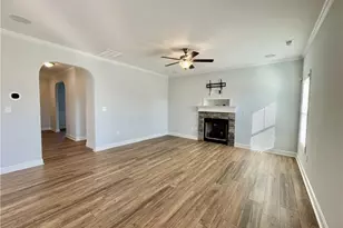 5137 Thruway Rd, Hope Mills, NC 28348 - Photo 8