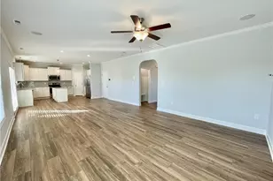 5137 Thruway Rd, Hope Mills, NC 28348 - Photo 6