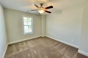 5137 Thruway Rd, Hope Mills, NC 28348 - Photo 26
