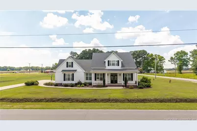 111 N Church Street, Newton Grove, NC 28366 - Photo 2