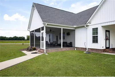 111 N Church Street, Newton Grove, NC 28366 - Photo 32