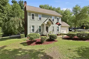 6048 Lakeway Dr, Fayetteville, NC 28306 - Photo 2