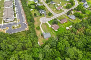 203 Drew St, Raeford, NC 28376 - Photo 6