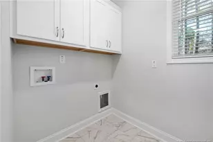 107 Glenwood Ct, Spring Lake, NC 28390 - Photo 16