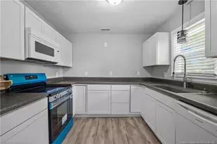 5902 Richfield Ave, Hope Mills, NC 28348 - Photo 8