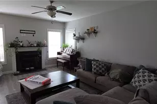 3424 Summer Cove Dr, Fayetteville, NC 28306 - Photo 2
