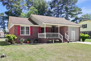 613 Prestige Blvd, Fayetteville, NC 28314 - Photo 2