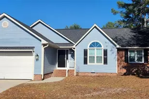 258 Kenwood Dr, Fayetteville, NC 28311 - Photo 1