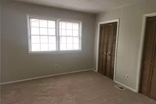 4009 C E Shephard St, Fayetteville, NC 28304 - Photo 6