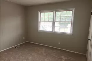 4009 C E Shephard St, Fayetteville, NC 28304 - Photo 8