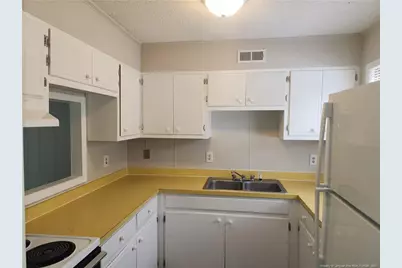 4009 C E Shephard Street, Fayetteville, NC 28304 - Photo 2
