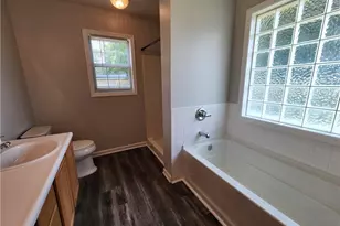 1549 Laurel Oak Dr, Fayetteville, NC 28314 - Photo 6