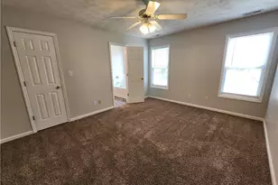1549 Laurel Oak Dr, Fayetteville, NC 28314 - Photo 8