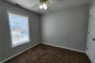 1549 Laurel Oak Dr, Fayetteville, NC 28314 - Photo 10