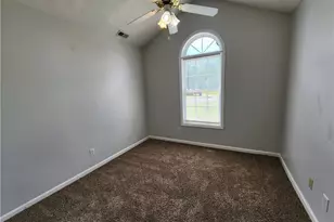 1549 Laurel Oak Dr, Fayetteville, NC 28314 - Photo 14