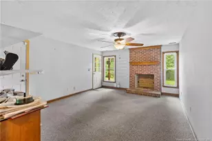 724 Galloway Dr, Fayetteville, NC 28303 - Photo 4