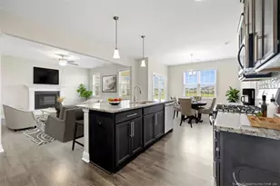 5427 Debut Ave, Hope Mills, NC 28347 - Photo 16