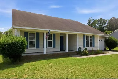 111 Hobson Court, Raeford, NC 28376 - Photo 4