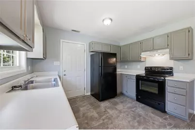 111 Hobson Court, Raeford, NC 28376 - Photo 10