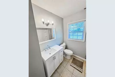 2879 County Line Road, Saint Pauls, NC 28384 - Photo 6