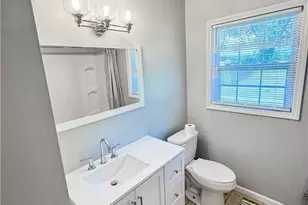 2879 County Line Rd, Saint Pauls, NC 28384 - Photo 6