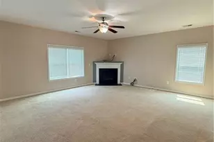 1430 Vandenberg Dr, Fayetteville, NC 28312 - Photo 6