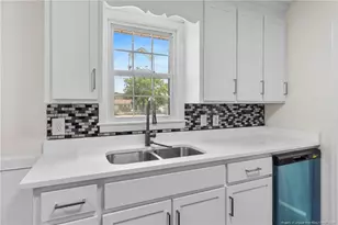 2546 Bel Aire St, Fayetteville, NC 28306 - Photo 10