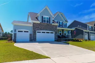 552 Watauga Ln, Aberdeen, NC 28315 - Photo 2