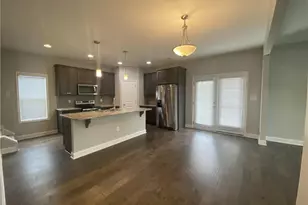 3028 Kilchattan Dr, Fayetteville, NC 28306 - Photo 8
