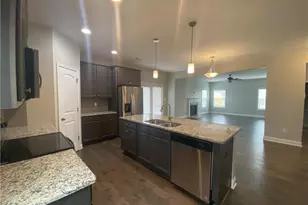 3028 Kilchattan Dr, Fayetteville, NC 28306 - Photo 6