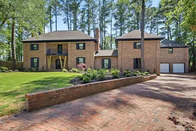 400 Kingsford Court, Fayetteville, NC 28314 - Photo 2