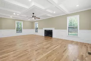 400 Kingsford Ct, Fayetteville, NC 28314 - Photo 12