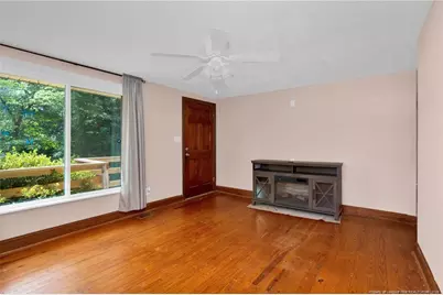 219 E Clinton Street, Autryville, NC 28318 - Photo 6