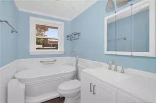 219 E Clinton St, Autryville, NC 28318 - Photo 14