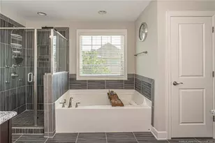 3627 Thornsby Ln, Fayetteville, NC 28306 - Photo 32