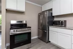311 Stuart Ave, Fayetteville, NC 28301 - Photo 10