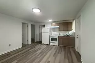 2212 Murchison Rd, Fayetteville, NC 28301 - Photo 2