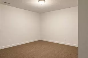 278 Crabapple Cir, Fayetteville, NC 28303 - Photo 6