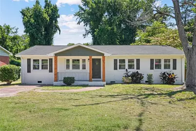 941 Louise Circle, Fayetteville, NC 28314 - Photo 2