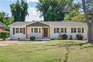 941 Louise Cir, Fayetteville, NC 28314 - Photo 2