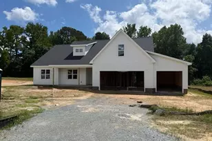 167 Croatoke Ct, Angier, NC 27501 - Photo 1